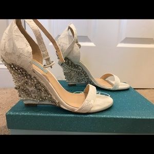Blue by Betsy Johnson shoes (perfect for wedding)